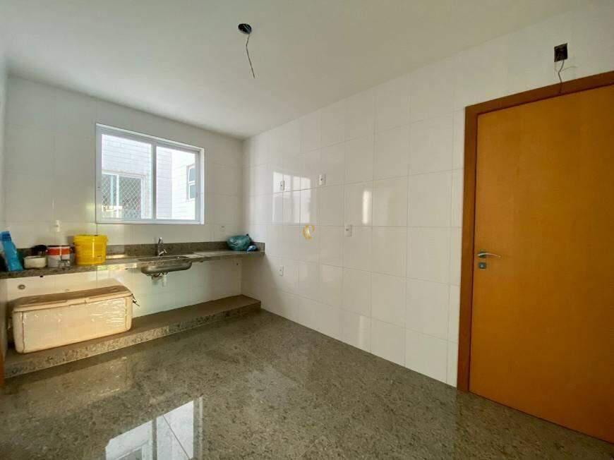 Cobertura, Buritis, 4 Quartos, 5 Vagas, 1 Suíte