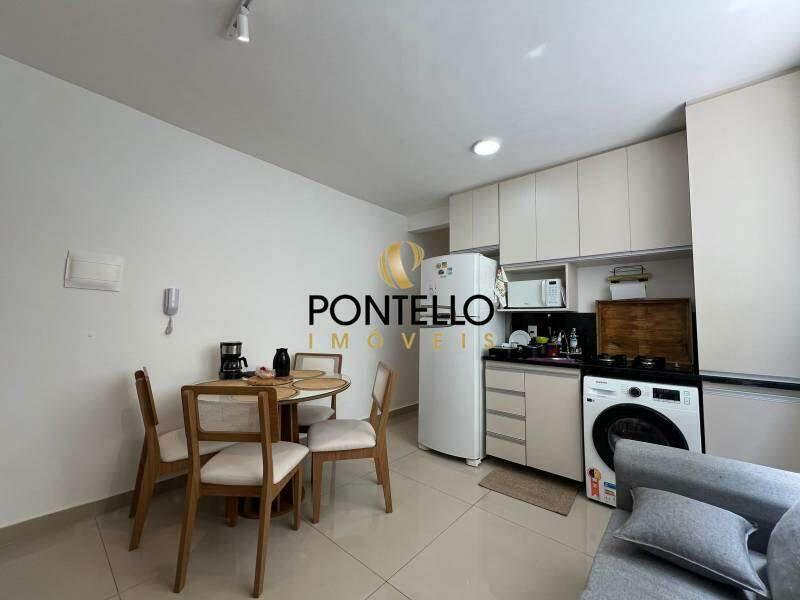 Apartamento, Sagrada Família, 2 Quartos, 1 Vaga