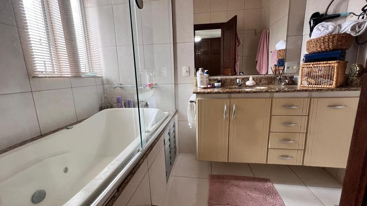 Cobertura, Cidade Nova, 5 Quartos, 3 Vagas, 1 Suíte