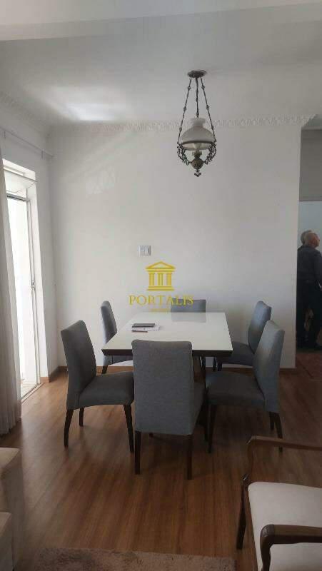 Casa, Floresta, 6 Quartos, 1 Vaga
