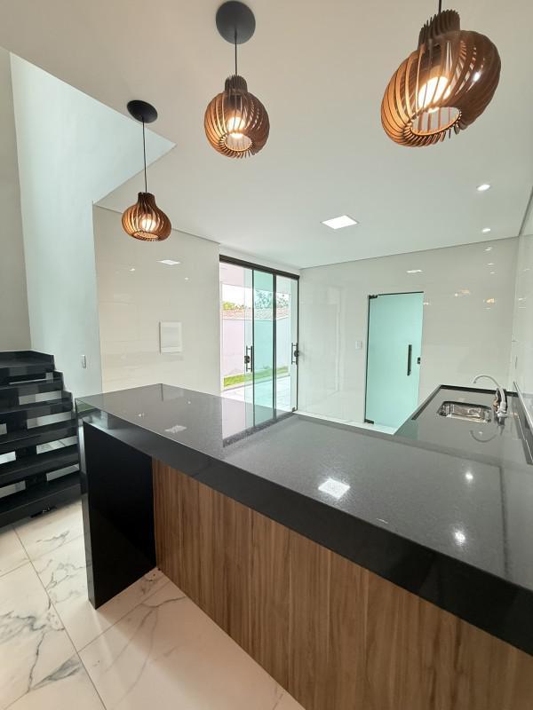 Casa, Espírito Santo, 3 Quartos, 4 Vagas, 1 Suíte