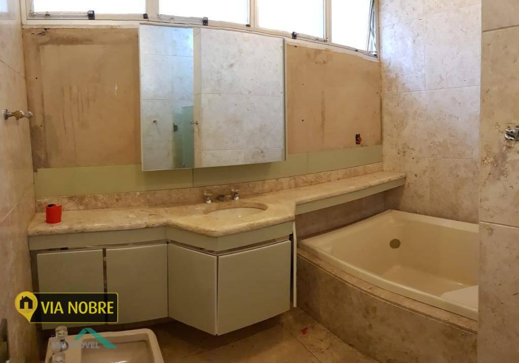 Casa em Condomínio, Cidade Jardim, 5 Quartos, 8 Vagas, 4 Suítes