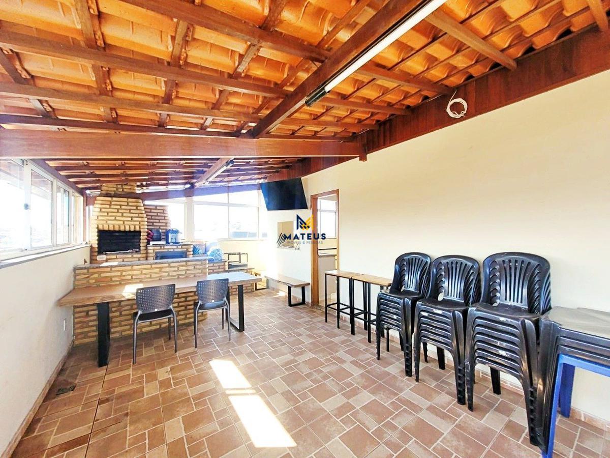 Cobertura, Santa Cruz, 4 Quartos, 2 Vagas, 1 Suíte