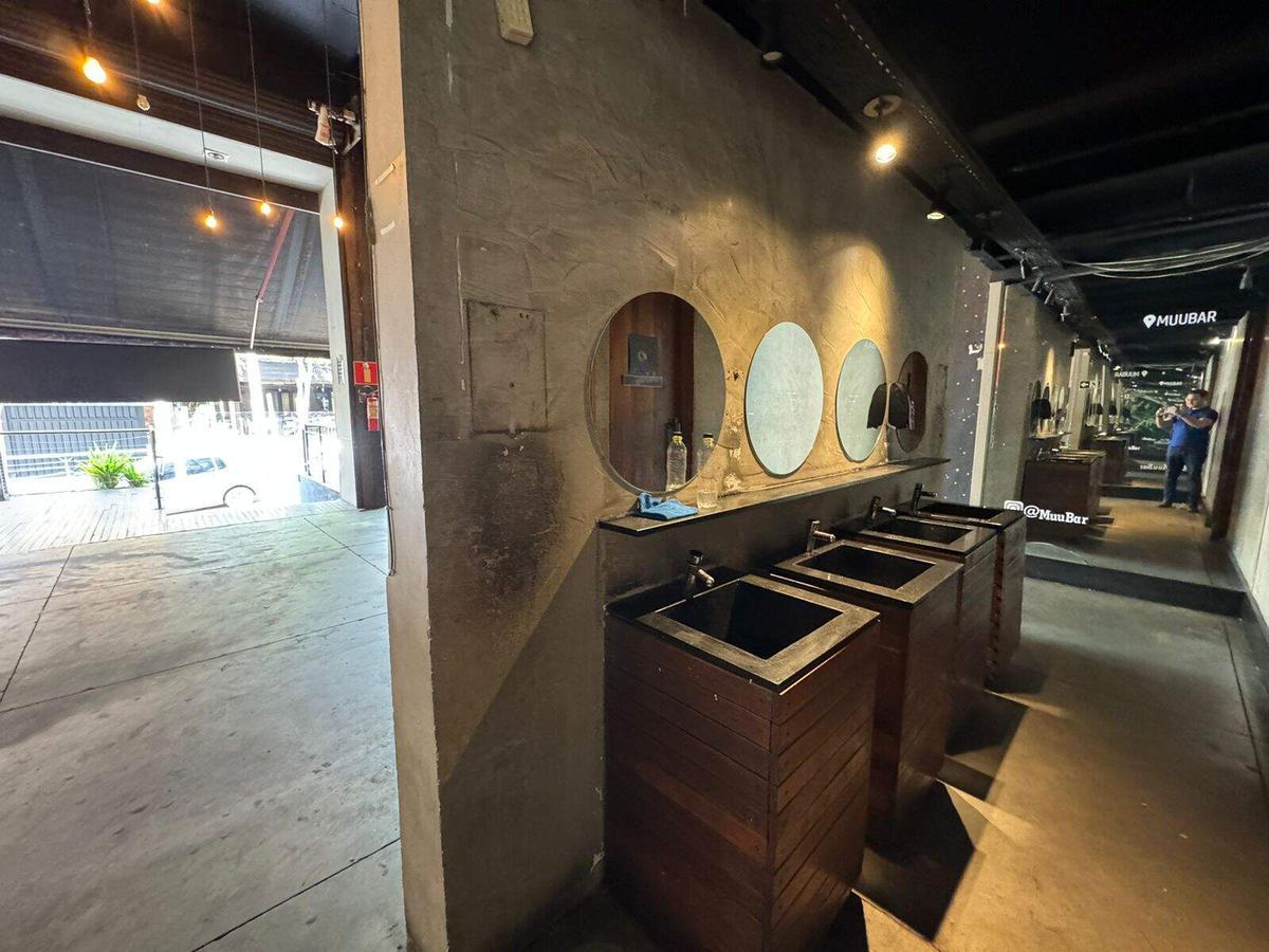 Casa Comercial, Cruzeiro, 0 Quarto, 0 Vaga