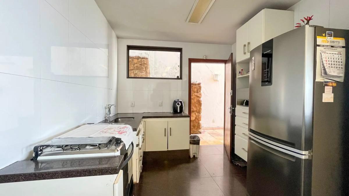 Casa, Mangabeiras, 4 Quartos, 4 Vagas, 2 Suítes