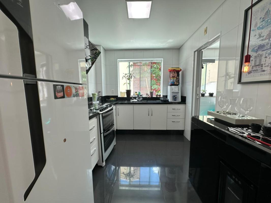 Apartamento, Castelo, 3 Quartos, 2 Vagas, 1 Suíte