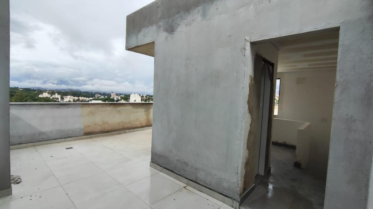 Cobertura, Ouro Preto, 3 Quartos, 2 Vagas, 1 Suíte