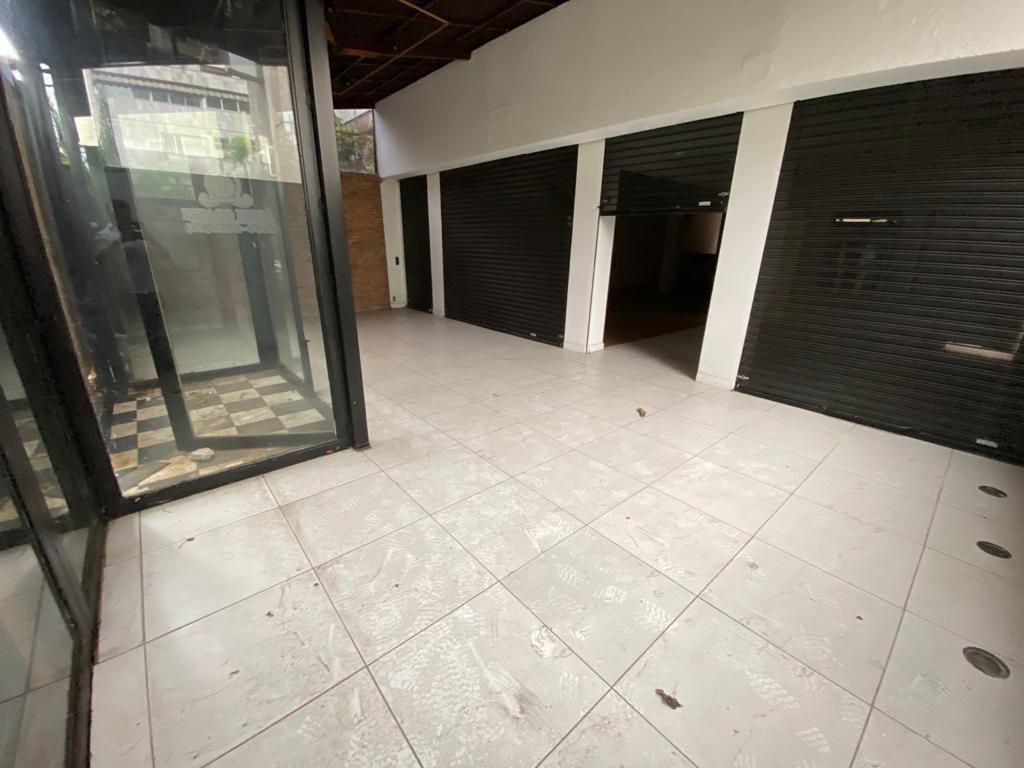 Casa Comercial, Lourdes, 3 Quartos, 0 Vaga