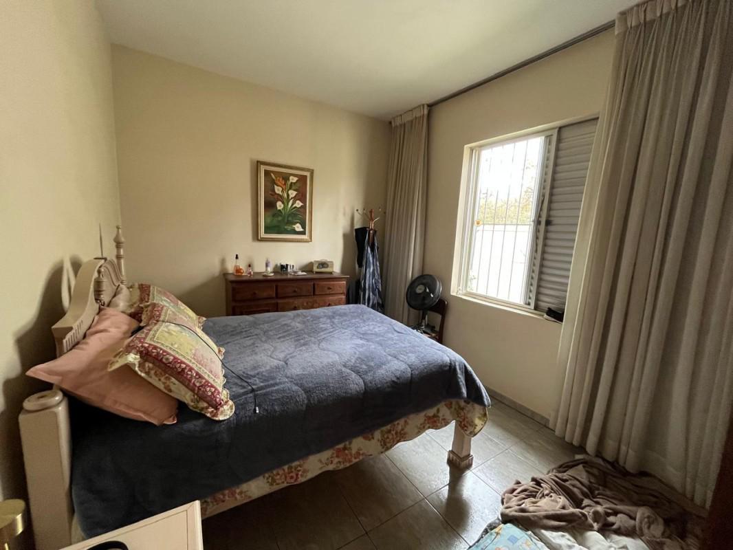 Casa, Calafate, 5 Quartos, 3 Vagas, 1 Suíte