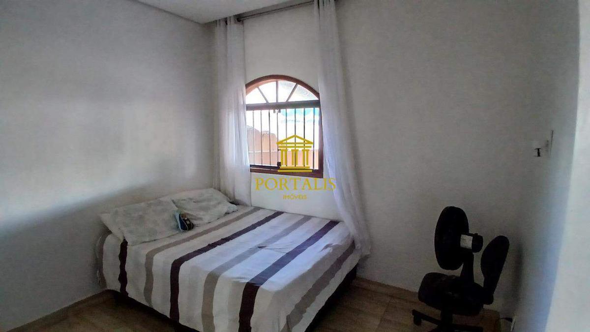 Casa, Horto, 3 Quartos, 1 Vaga, 1 Suíte
