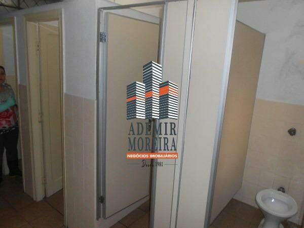 Sala, Centro