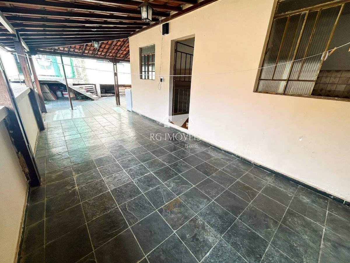 Casa, Santa Helena, 3 Quartos, 7 Vagas