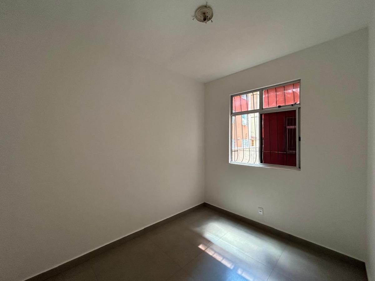 Apartamento, Centro, 2 Quartos, 1 Vaga