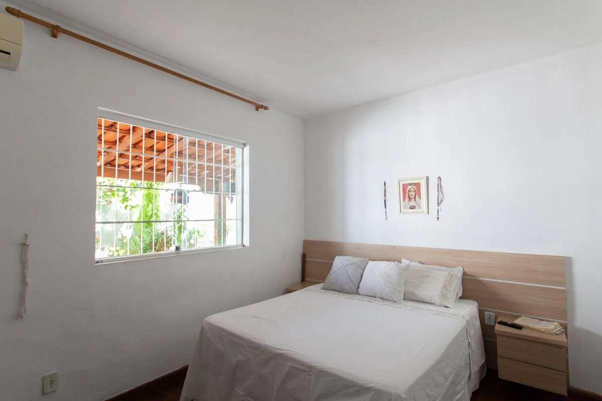 Casa, Santa Mônica, 4 Quartos, 4 Vagas, 1 Suíte