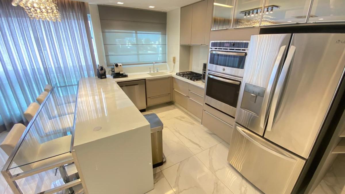 Cobertura, Lourdes, 2 Quartos, 3 Vagas, 1 Suíte