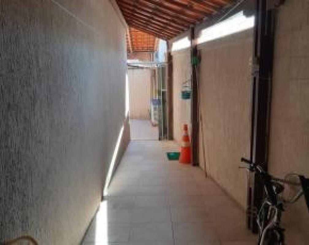 Casa, Jardim Riacho das Pedras, 2 Quartos, 2 Vagas