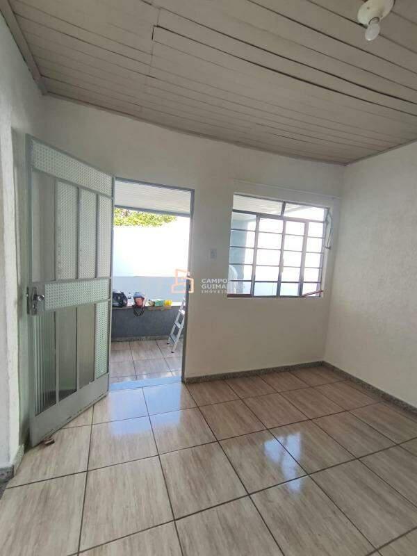 Casa, Industrial, 2 Quartos, 3 Vagas