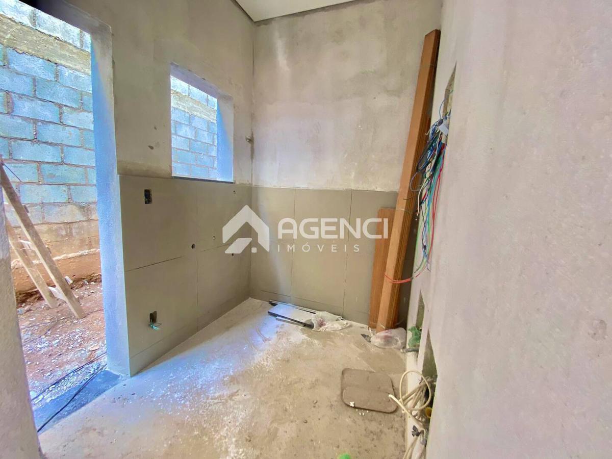 Casa, Vale do Sol, 2 Quartos, 0 Vaga, 1 Suíte