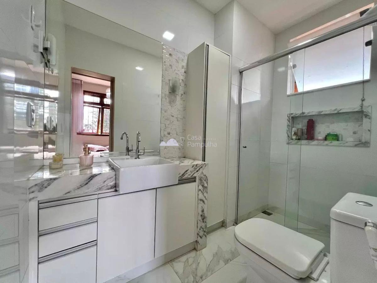 Casa, Itapoã, 5 Quartos, 3 Vagas, 2 Suítes