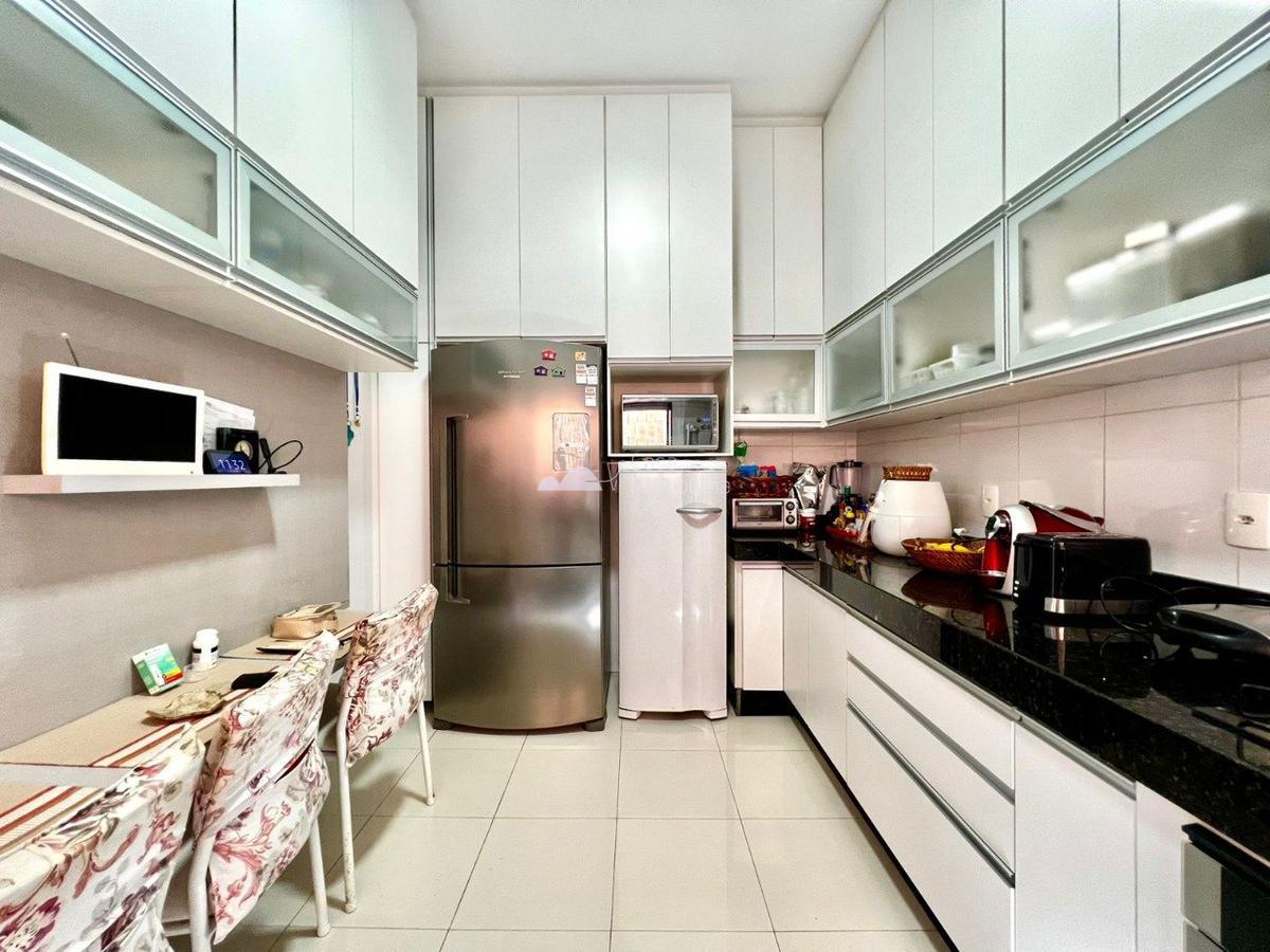 Casa, Santa Amélia, 4 Quartos, 10 Vagas, 1 Suíte