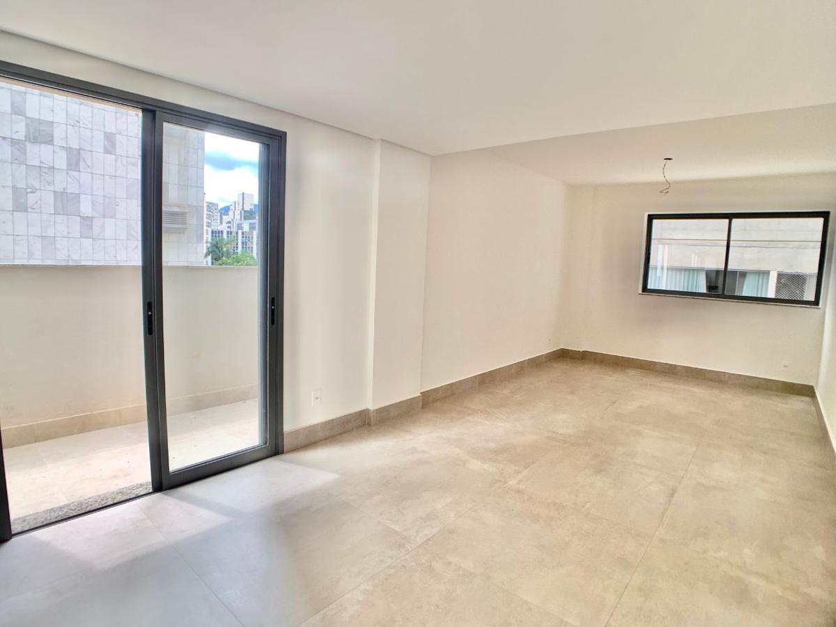 Apartamento, Funcionários, 3 Quartos, 2 Vagas, 2 Suítes