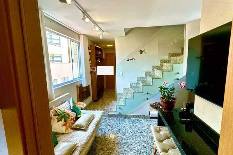 Cobertura, Santa Efigênia, 2 Quartos, 1 Vaga, 1 Suíte