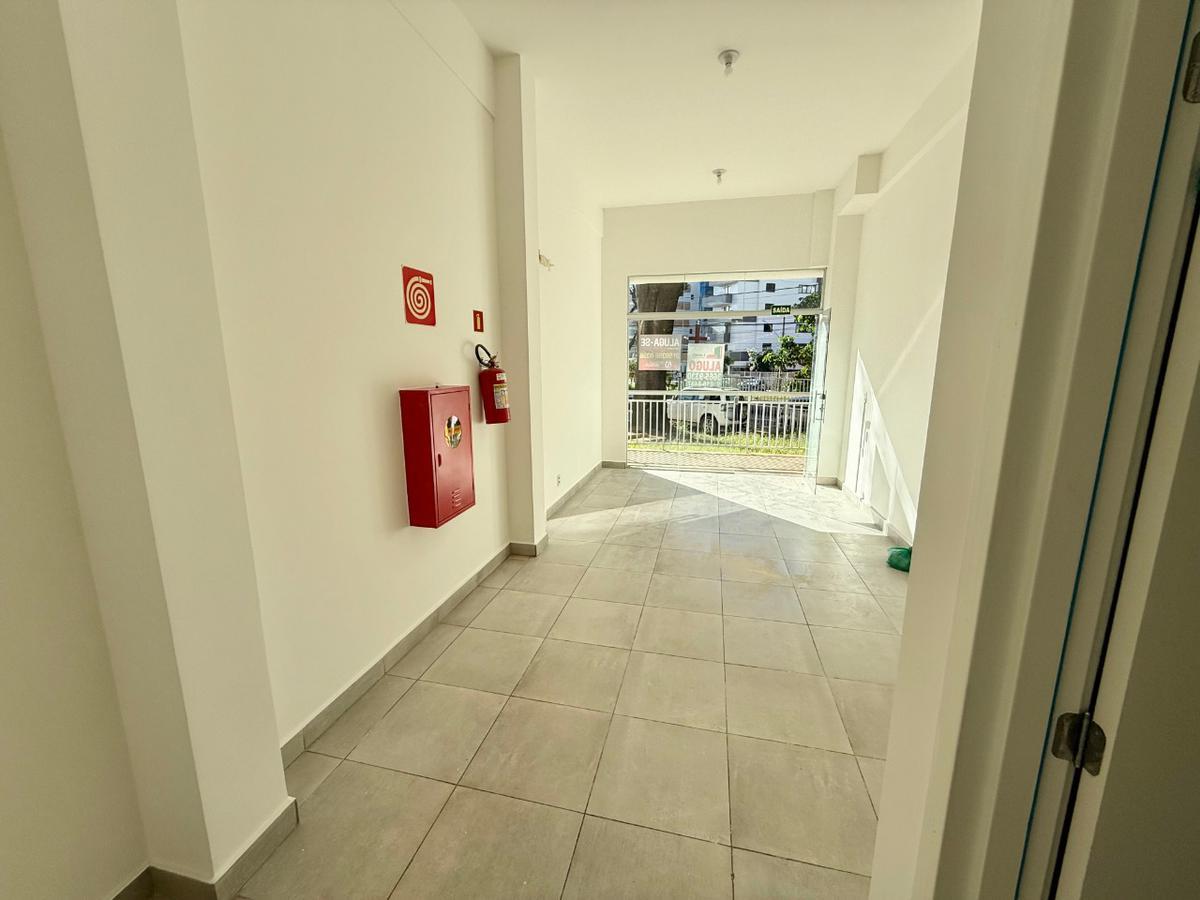 Andar, Aeroporto, 0 Quarto, 1 Vaga