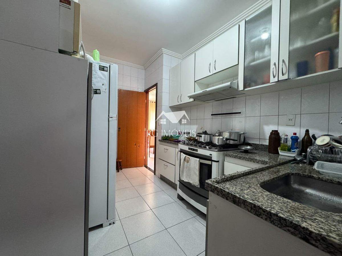 Apartamento, Barreiro, 3 Quartos, 2 Vagas, 1 Suíte