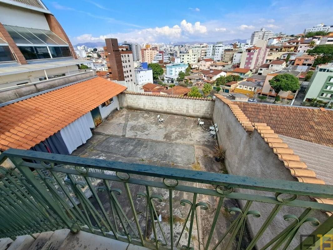 Casa, Minas Brasil, 4 Quartos, 2 Vagas, 2 Suítes