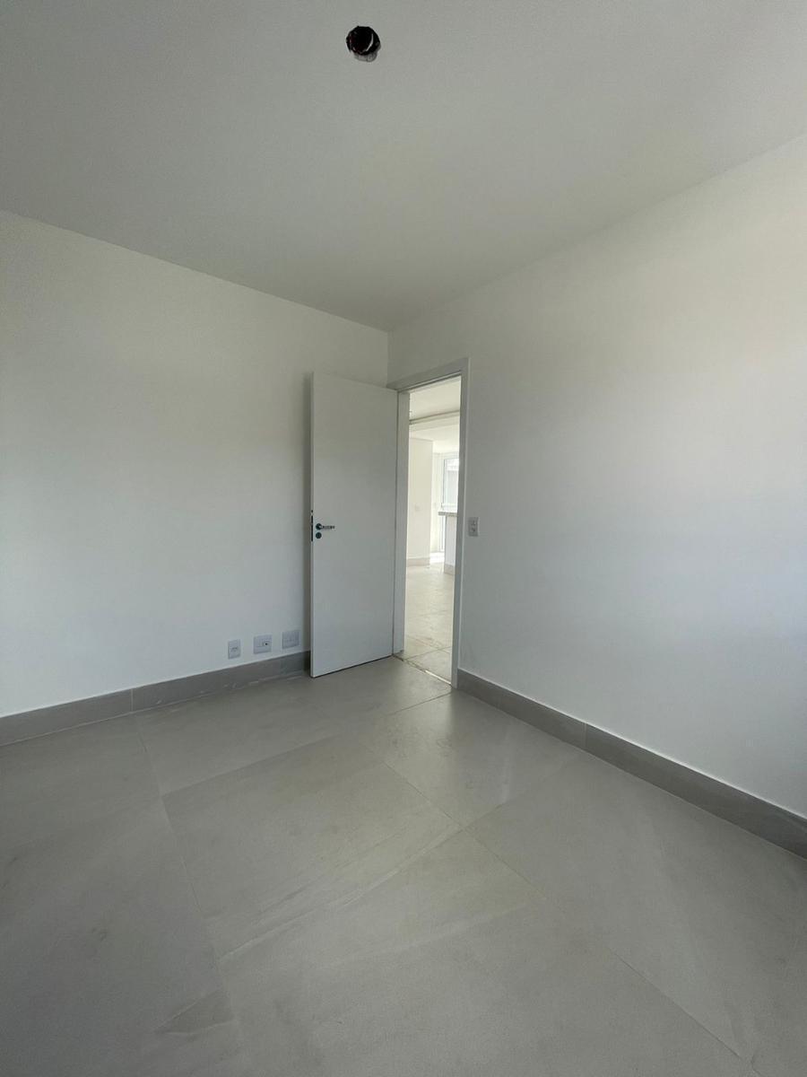Apartamento, Ipiranga, 2 Quartos, 2 Vagas, 1 Suíte