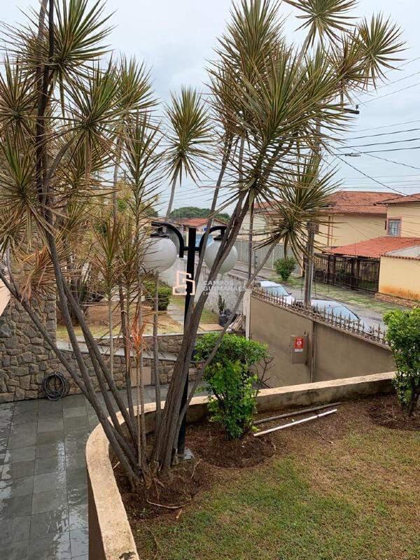 Casa, Nova Cachoeirinha, 4 Quartos, 8 Vagas, 1 Suíte