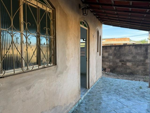 Casa, Centro, 3 Quartos, 0 Vaga, 1 Suíte
