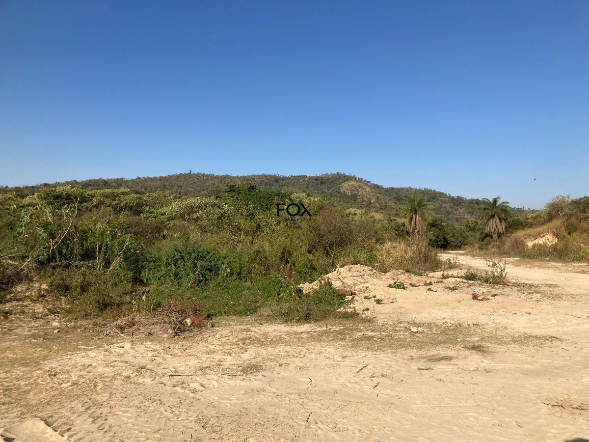Lote, Centro, 0 Quarto, 0 Vaga