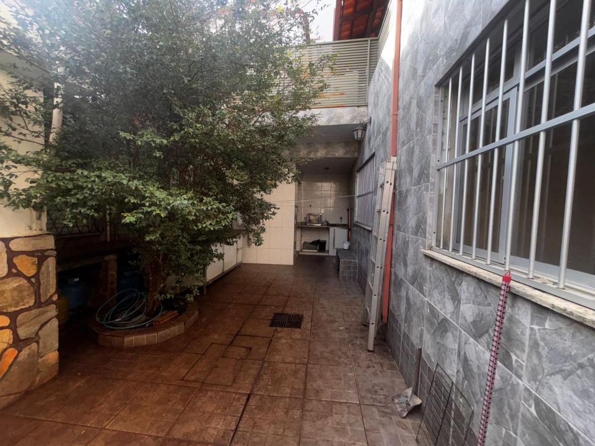 Casa, Nova Floresta, 6 Quartos, 3 Vagas, 4 Suítes
