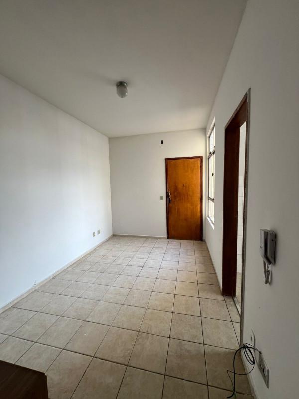 Apartamento, Vila das Flores, 2 Quartos, 1 Vaga