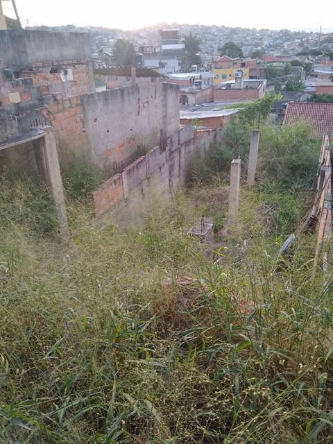 Lote, Céu Azul, 0 Quarto, 0 Vaga