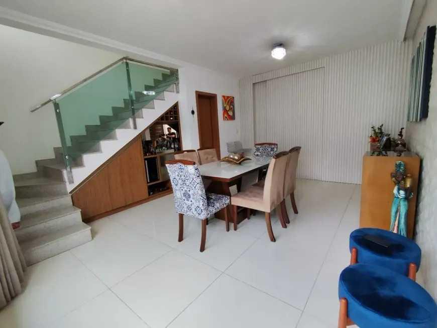 Casa, Trevo, 3 Quartos, 2 Vagas, 1 Suíte