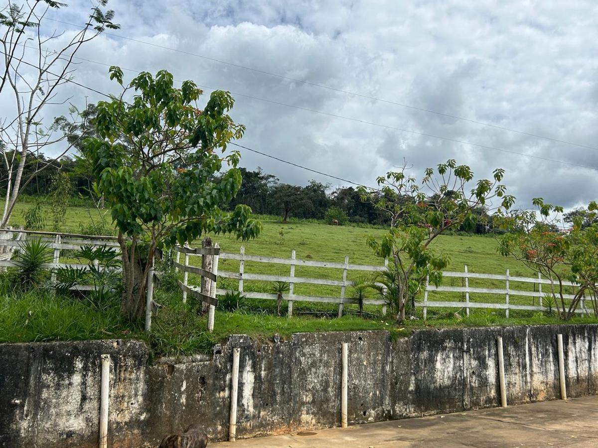 Fazenda, Centro, 5 Quartos, 0 Vaga, 2 Suítes