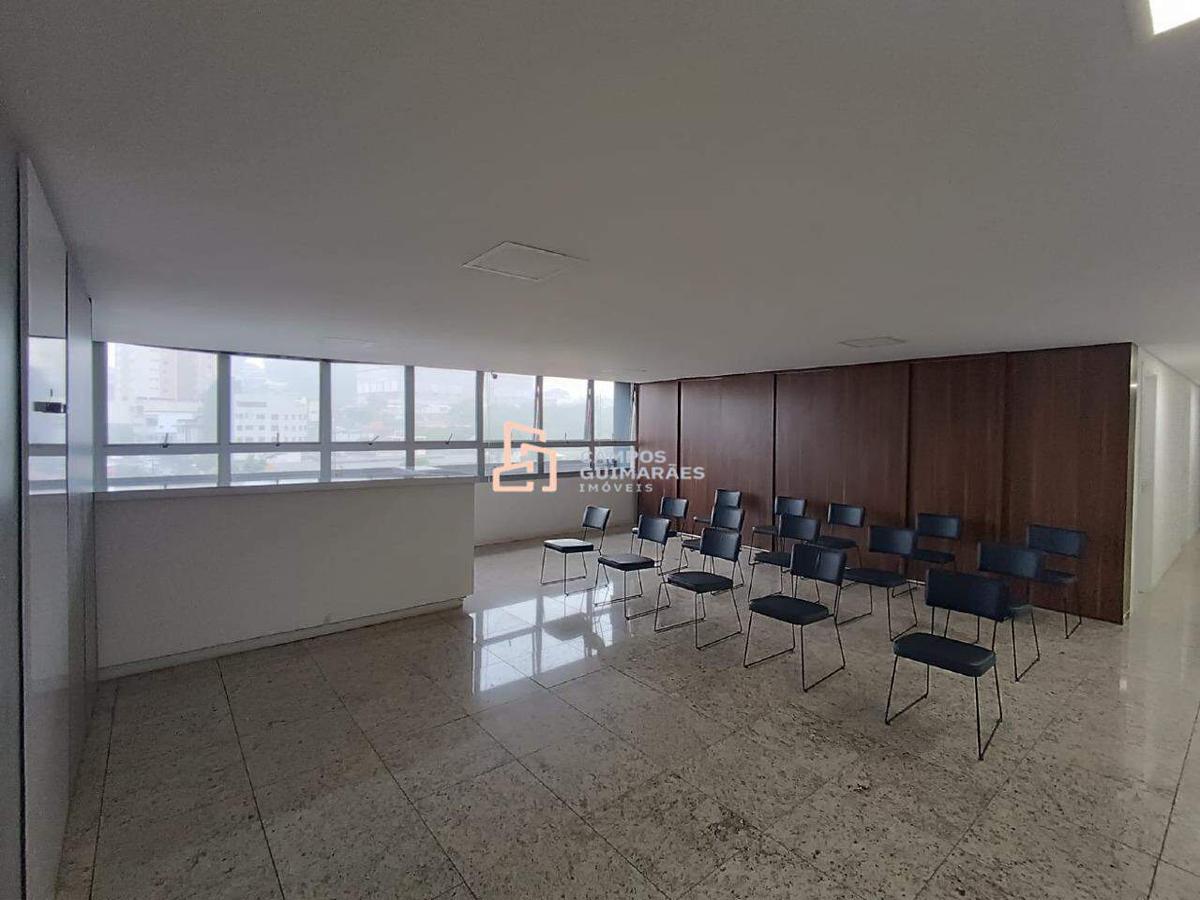 Sala, Milionários