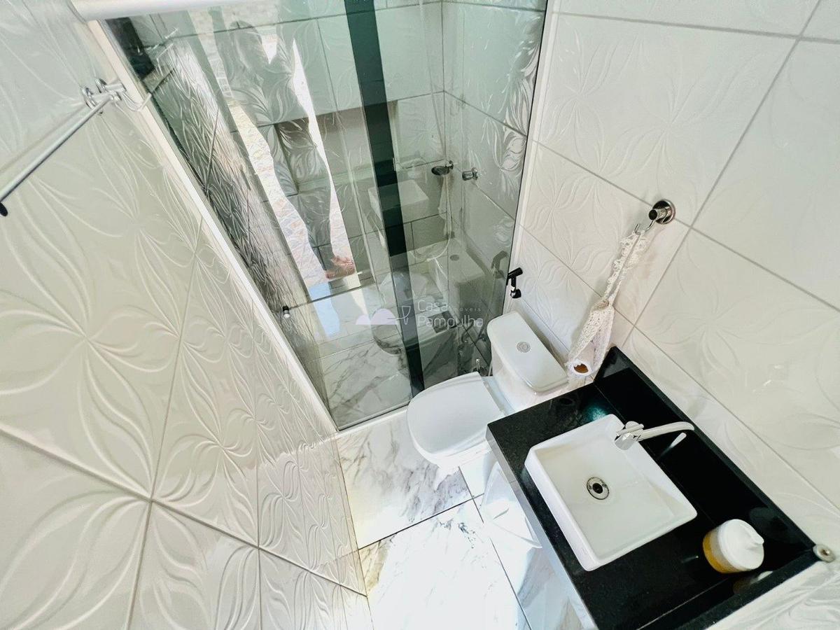 Casa, Jardim dos Comerciários, 5 Quartos, 3 Vagas, 1 Suíte