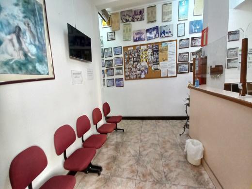 Casa, Funcionários, 4 Quartos, 6 Vagas
