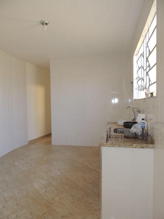 Casa, Centro, 5 Quartos, 0 Vaga