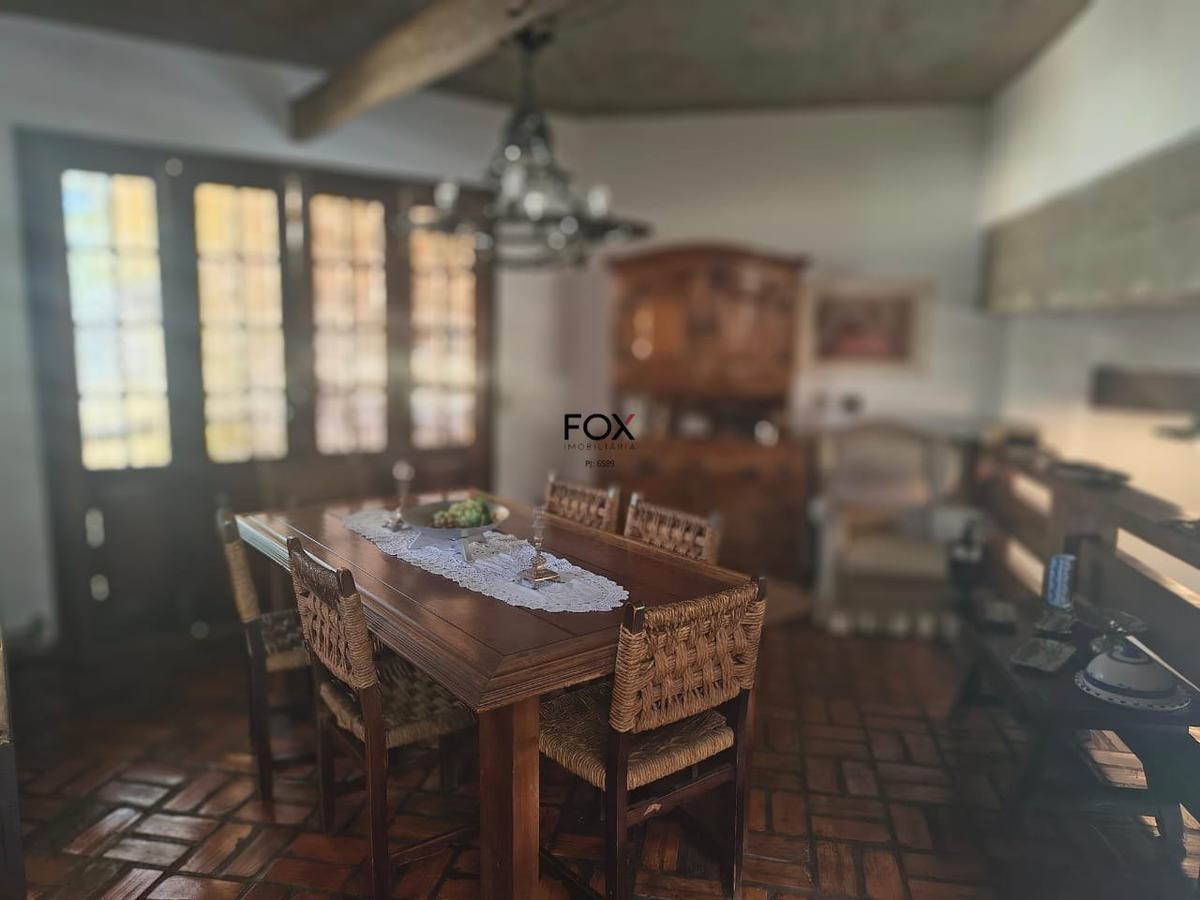 Casa, Belvedere, 5 Quartos, 2 Vagas, 1 Suíte