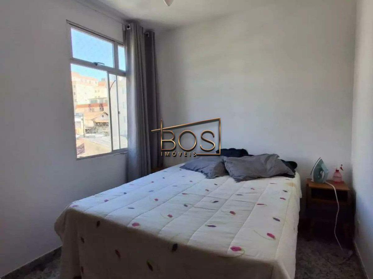 Apartamento, Sagrada Família, 3 Quartos, 1 Vaga