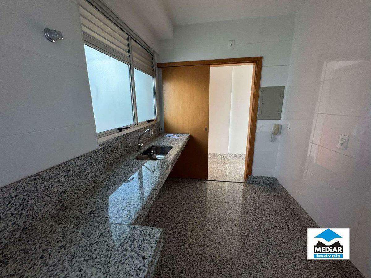 Apartamento, Lourdes, 3 Quartos, 2 Vagas, 1 Suíte