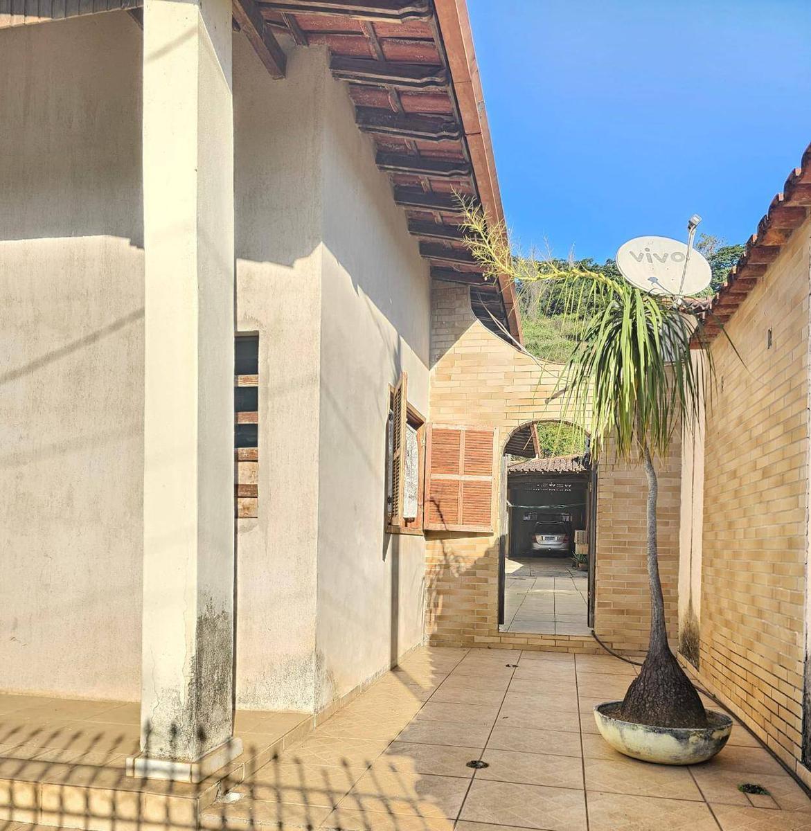 Casa, Santa Maria, 4 Quartos, 3 Vagas, 1 Suíte