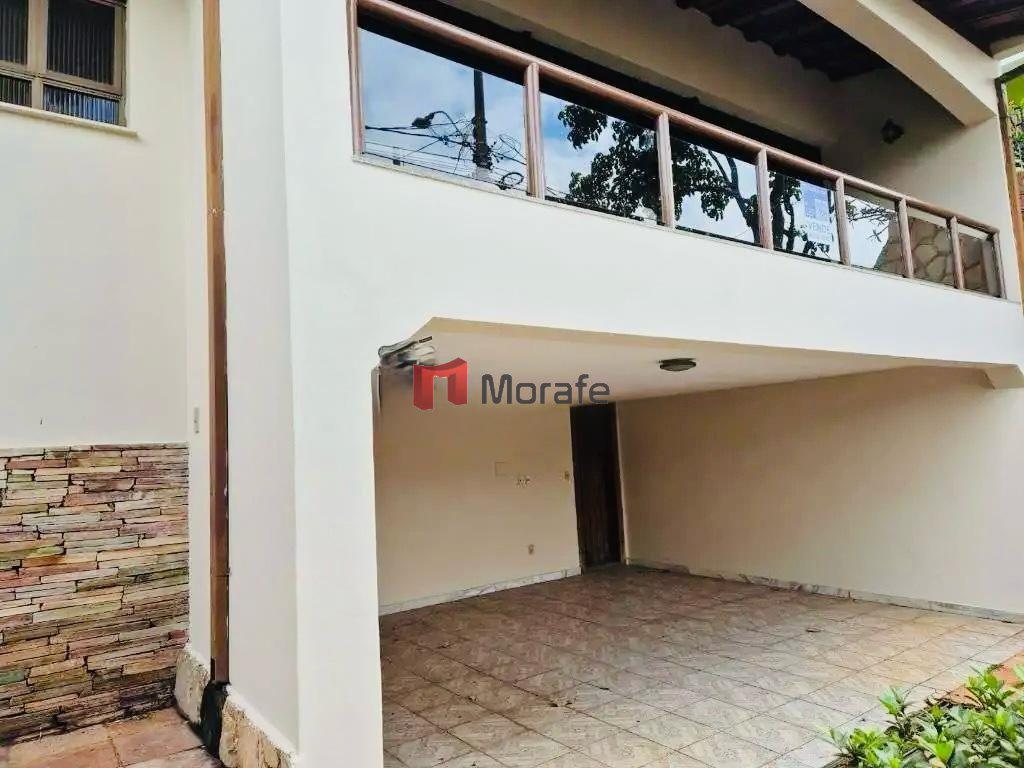 Casa, Itapoã, 5 Quartos, 2 Vagas, 1 Suíte