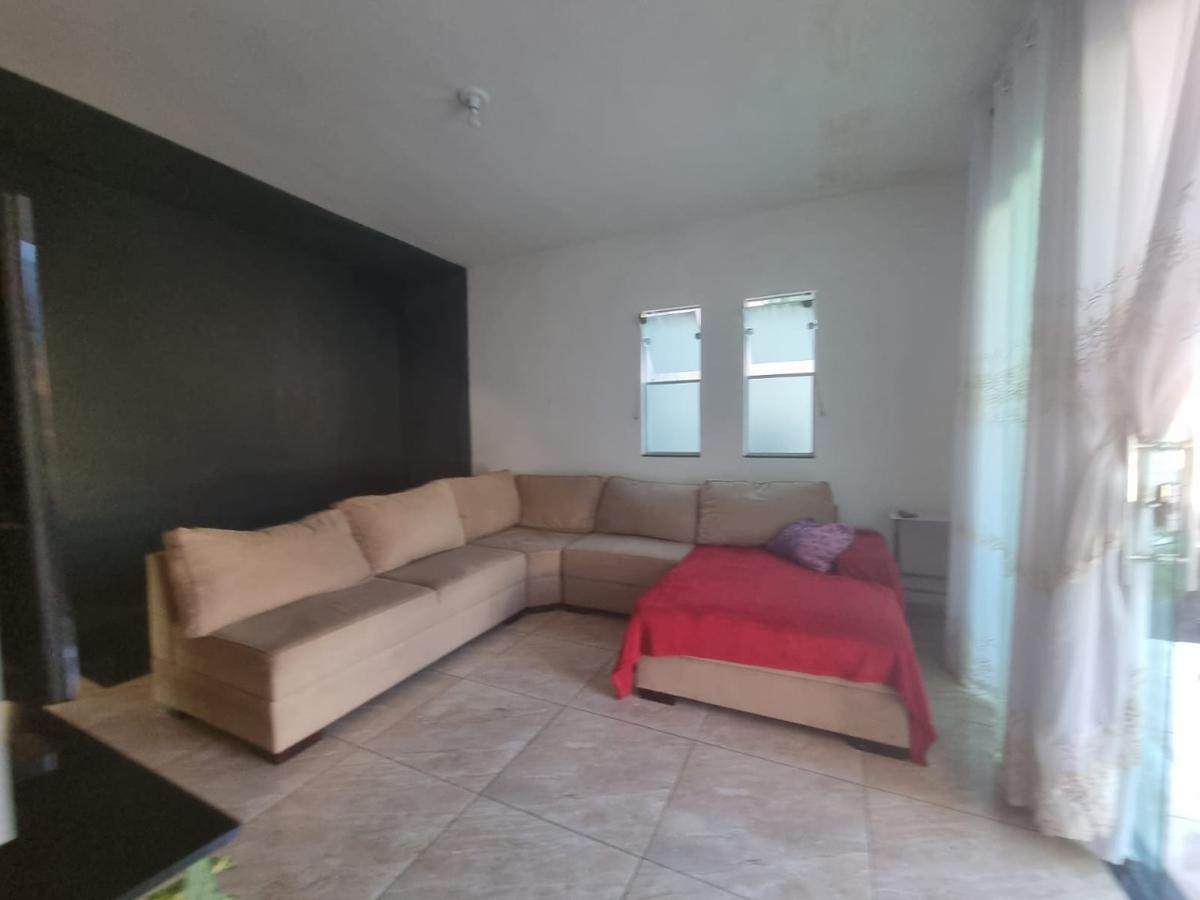 Casa, Palmeiras, 4 Quartos, 2 Vagas, 1 Suíte