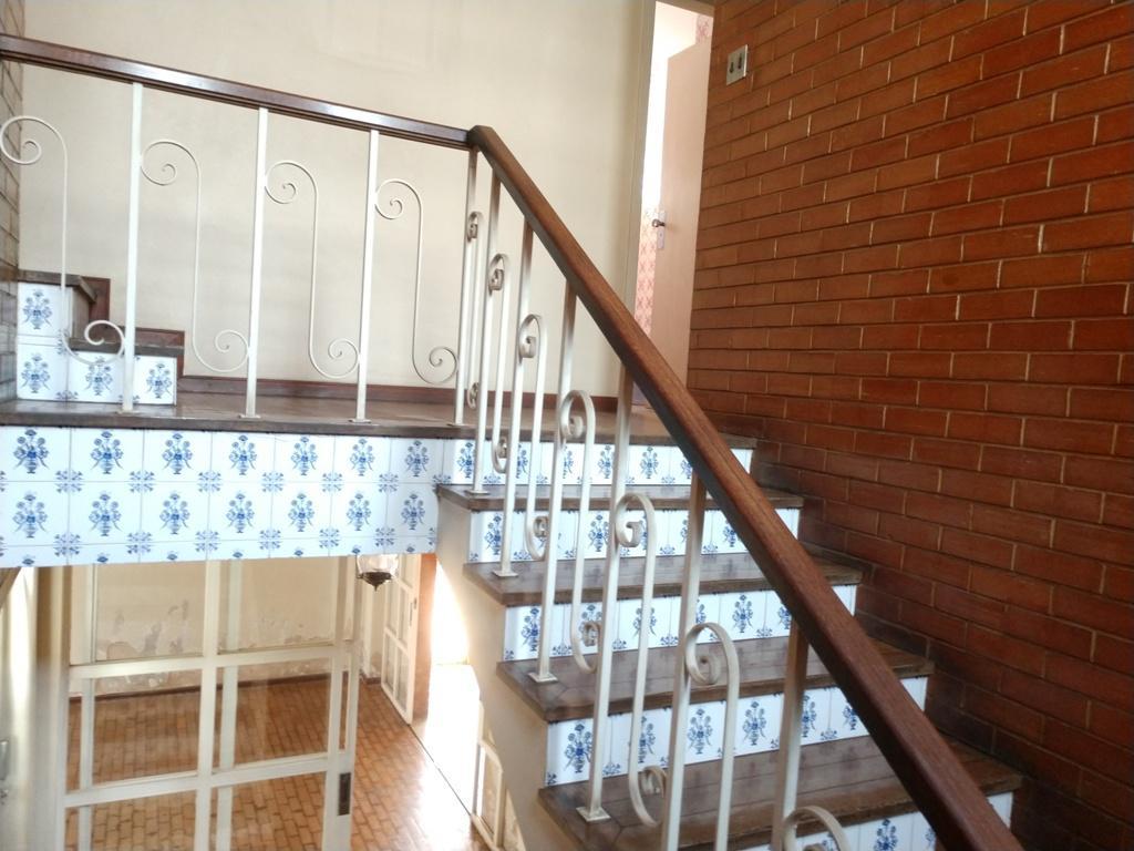 Casa, Gutierrez, 5 Quartos, 4 Vagas, 1 Suíte