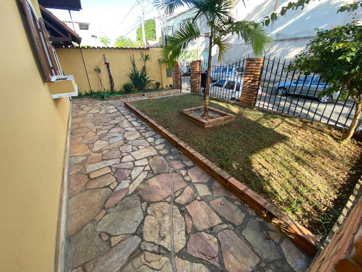 Casa, Vila Pérola, 4 Quartos, 5 Vagas, 1 Suíte